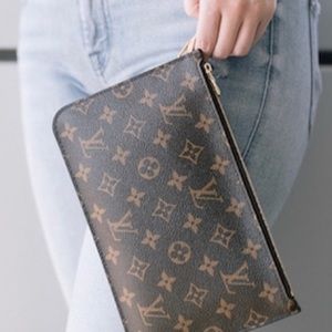 Authentic Louis Vuttion wristlet